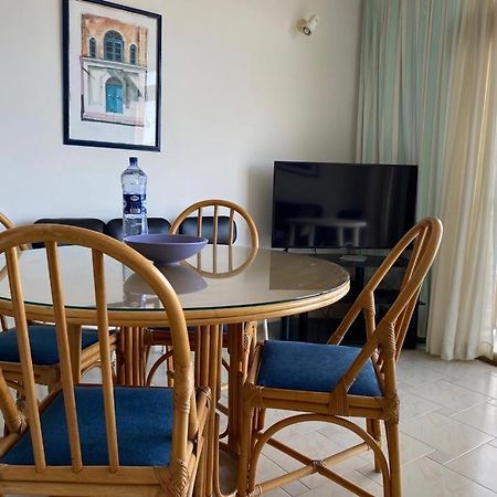 Sea Front Apartment At Mellieha Bay, Malta! Exterior foto