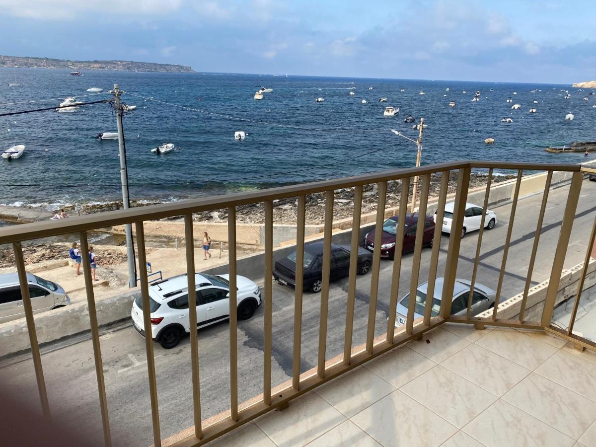 Sea Front Apartment At Mellieha Bay, Malta! Exterior foto